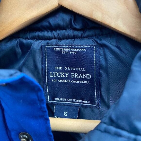 Lucky Brand Hooded Snap Button Vest Size 5 Boys Blue Color NWT - Picture 3 of 5